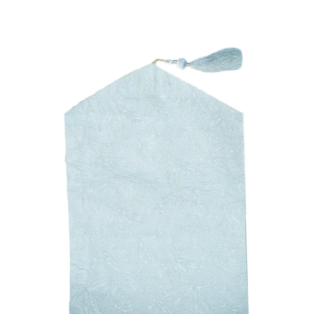Baroque White Table Runner Set