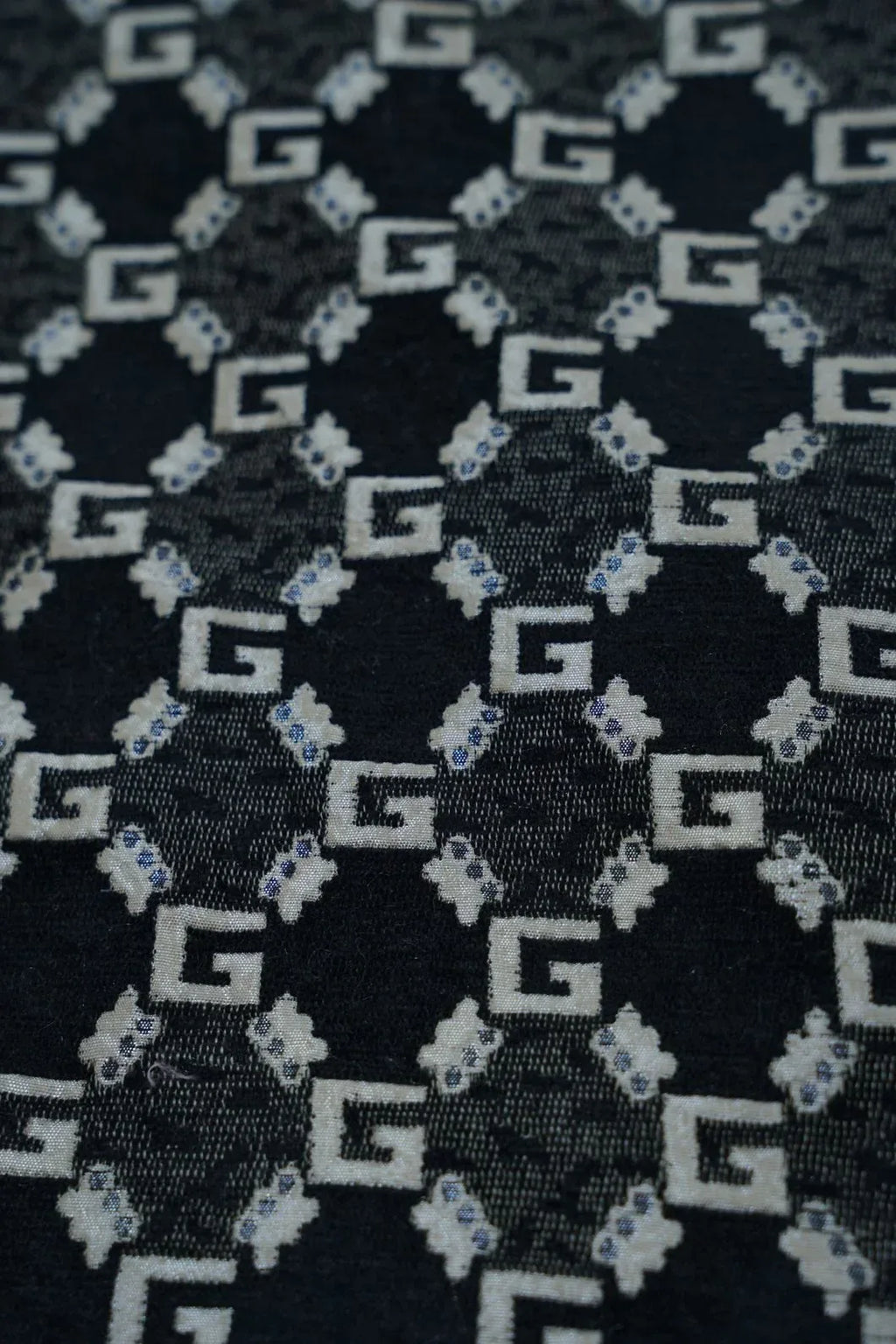 Black Velvet Table Runner Set