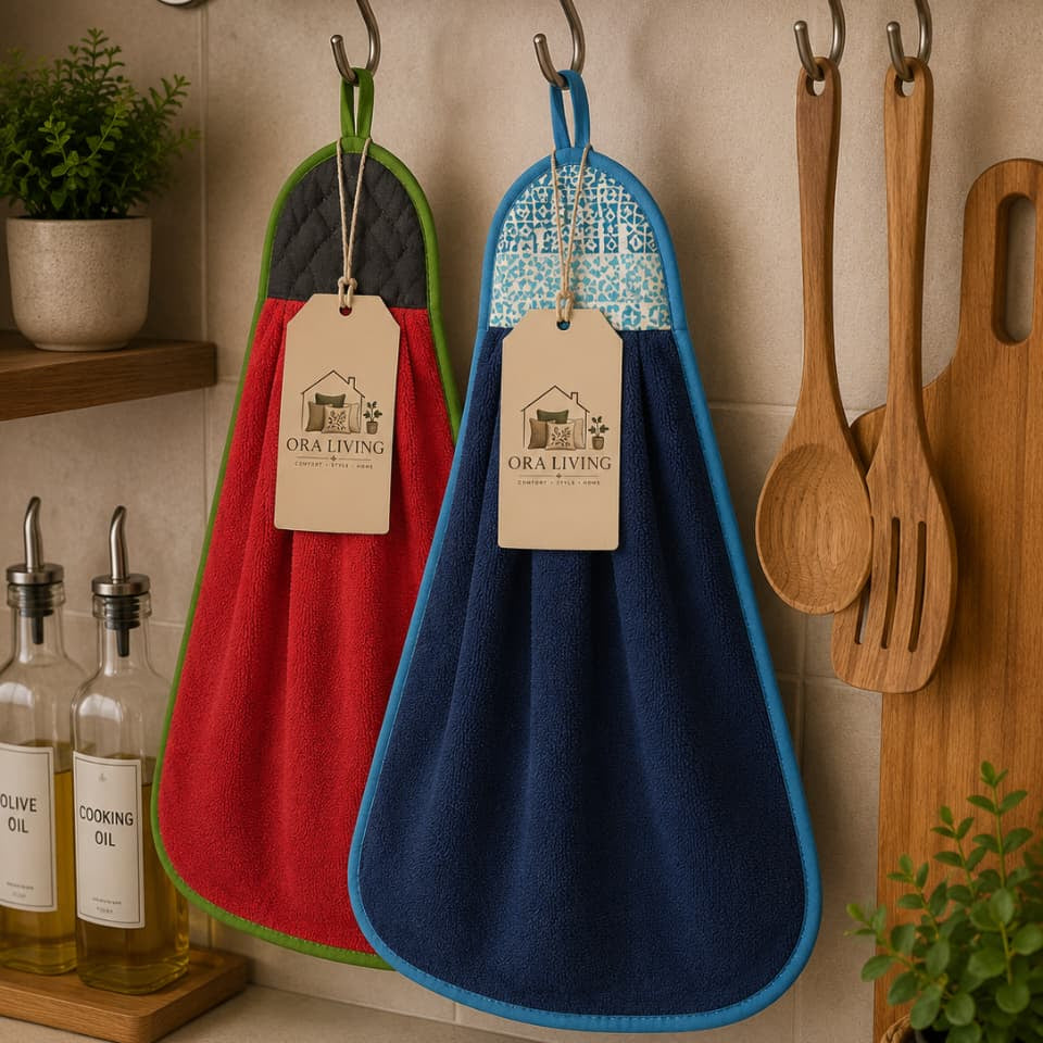 Kitchen hanging towel trianlge shape random color
